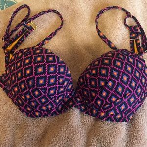😍 Raisins underwire bikini top size L